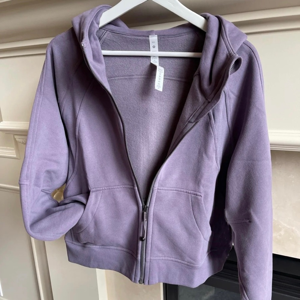 Lululemon full zip scuba size XS/S dust lavender